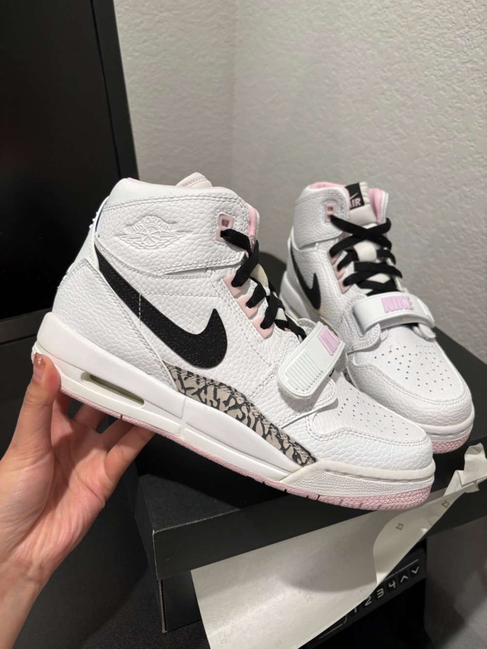 Nike Kids Air Jordan Legacy 312 Sneakers